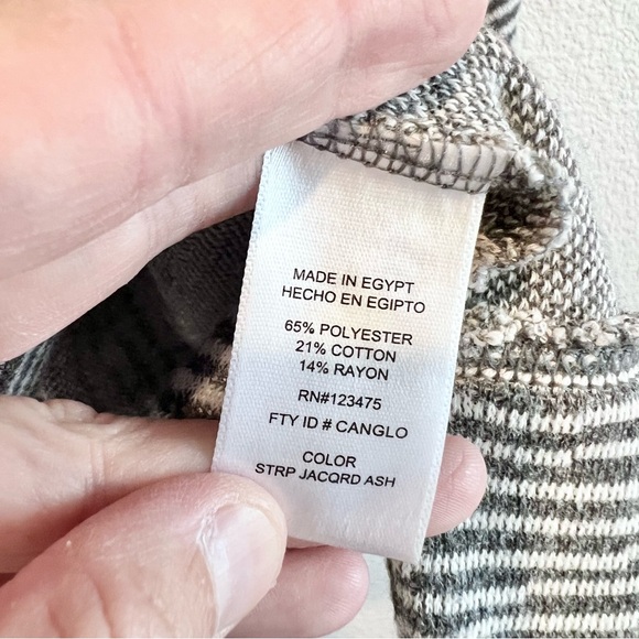 Ellen Tracy Women’s Gray Relaxed Fit Long Sleeve Jacquard Sweater Plus Size XXL - Picture 7 of 11